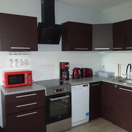 아파트 Glatz - Na Letniej, Klodzko, Winda, Garaz Podziemny, Balkon Z Widokiem Na Gory 쿠드즈코