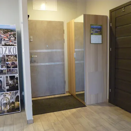 Glatz - Na Letniej, Klodzko, Winda, Garaz Podziemny, Balkon Z Widokiem Na Gory 쿠드즈코