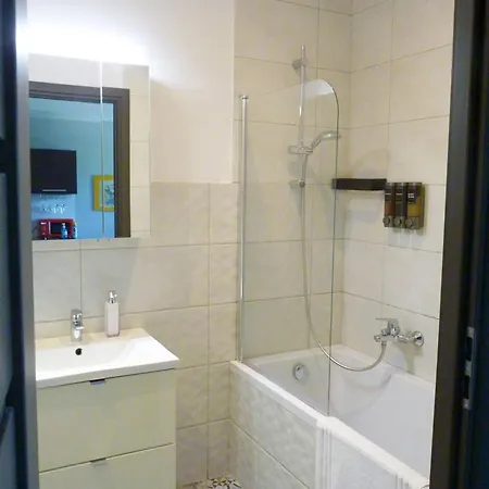 Appartamento Glatz - Na Letniej, Klodzko, Winda, Garaz Podziemny, Balkon Z Widokiem Na Gory Kłodzko