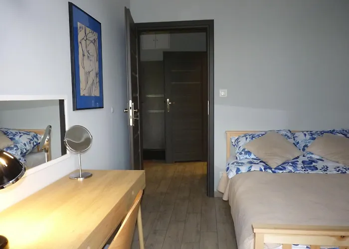 Glatz - Na Letniej, Klodzko, Winda, Garaz Podziemny, Balkon Z Widokiem Na Gory