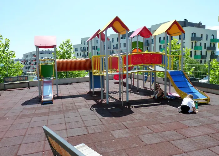 Lejlighed Glatz - Na Letniej, Klodzko, Winda, Garaz Podziemny, Balkon Z Widokiem Na Gory