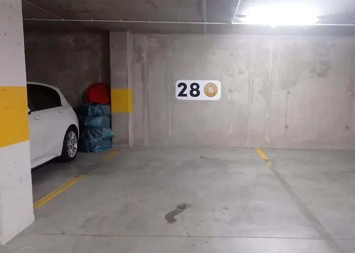 Glatz - Na Letniej, Klodzko, Winda, Garaz Podziemny, Balkon Z Widokiem Na Gory *